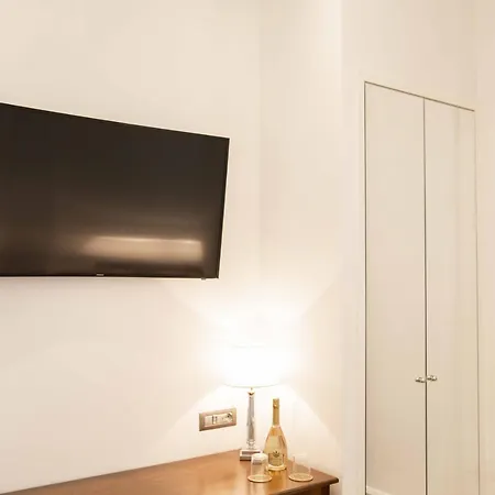 Museum Center Luxury Bed and breakfast Reggio Calabria