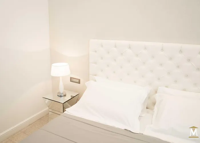 Museum Center Luxury Bed & Breakfast